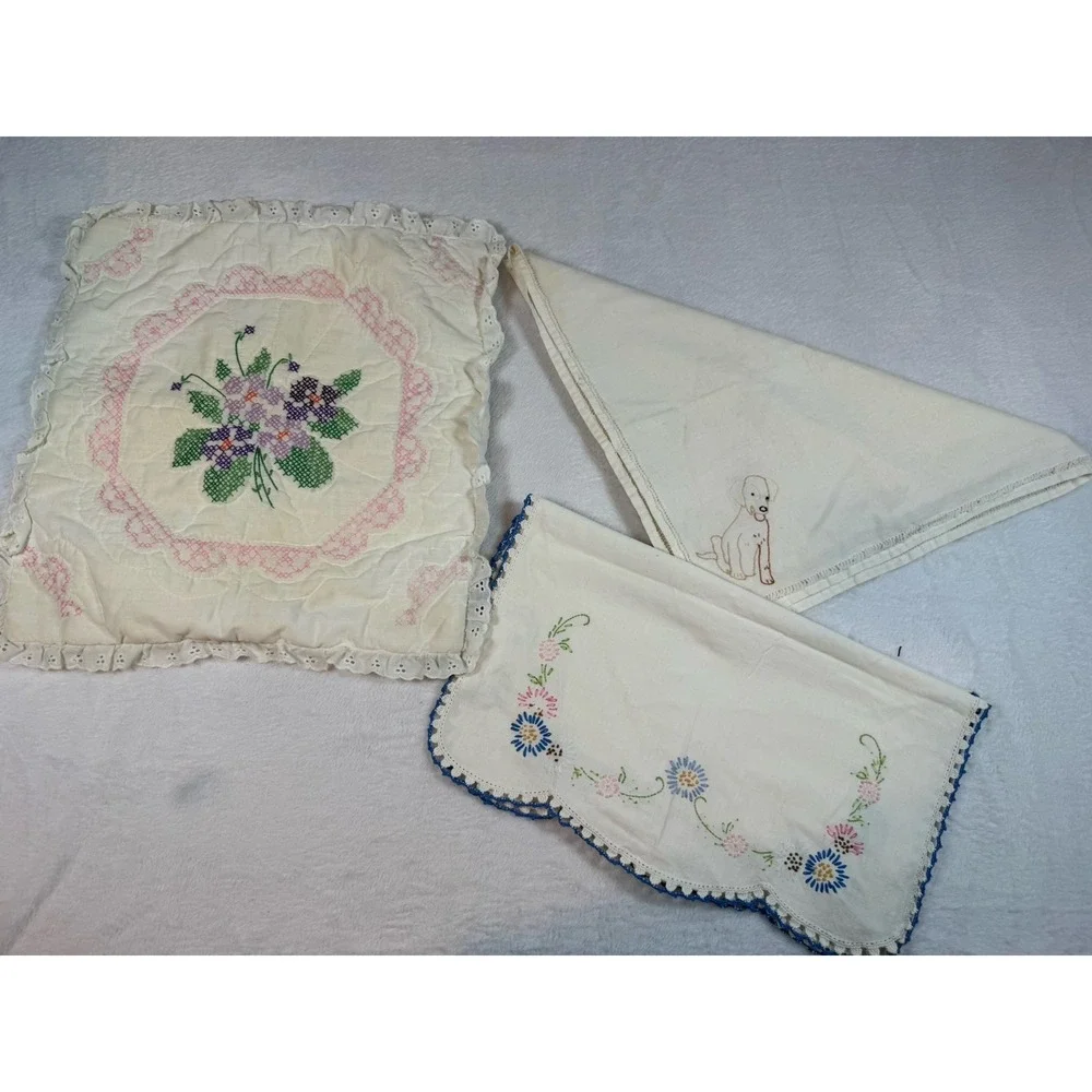 Lot Vtg Assorted Sizes Mixed Lot Cotton‎ Linen Runners Pillowcase Floral Dog